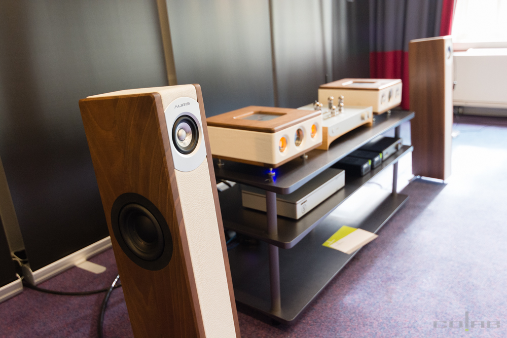 Auris Audio at X-Fi Premium Audioshow 2017